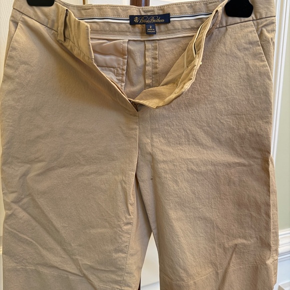 Brooks Brothers Tan Shorts (Size 2) - Picture 2 of 3
